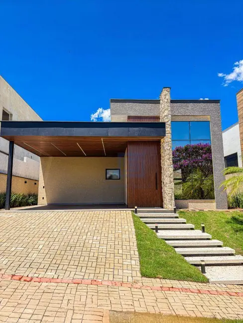 Foto 1 de Casa com 3 quartos à venda, 364m2 em Socorro - SP