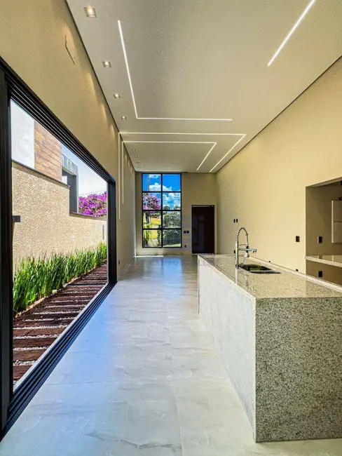 Foto 5 de Casa com 3 quartos à venda, 364m2 em Socorro - SP