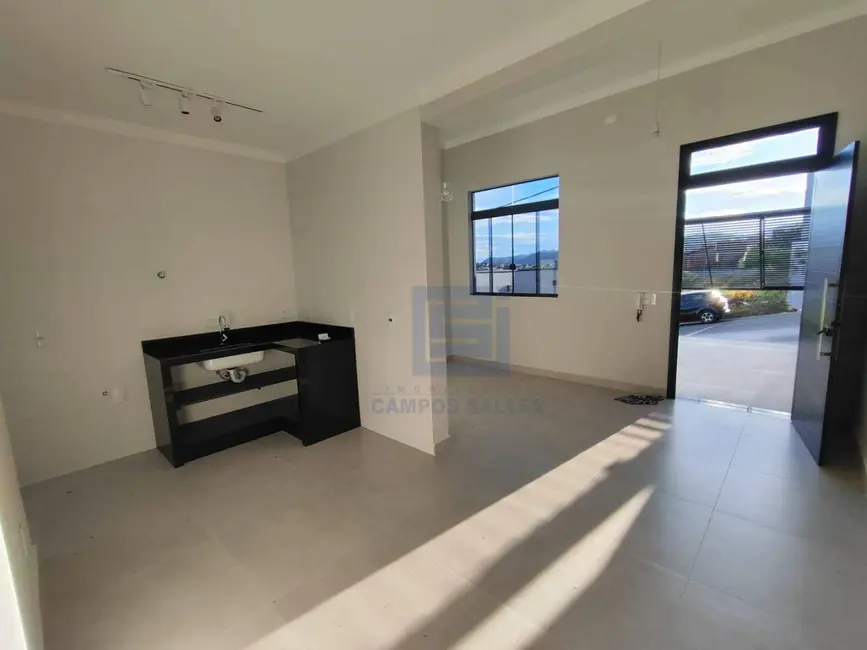 Foto 9 de Casa com 2 quartos para alugar em Socorro - SP