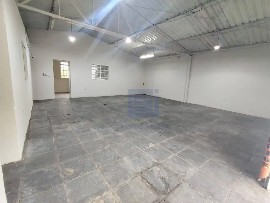 Foto 4 de Sala Comercial para alugar, 300m2 em Centro, Socorro - SP