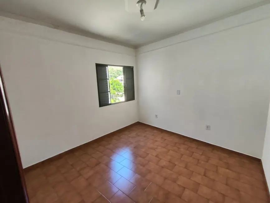 Foto 3 de Apartamento com 2 quartos para alugar, 70m2 em Centro, Socorro - SP