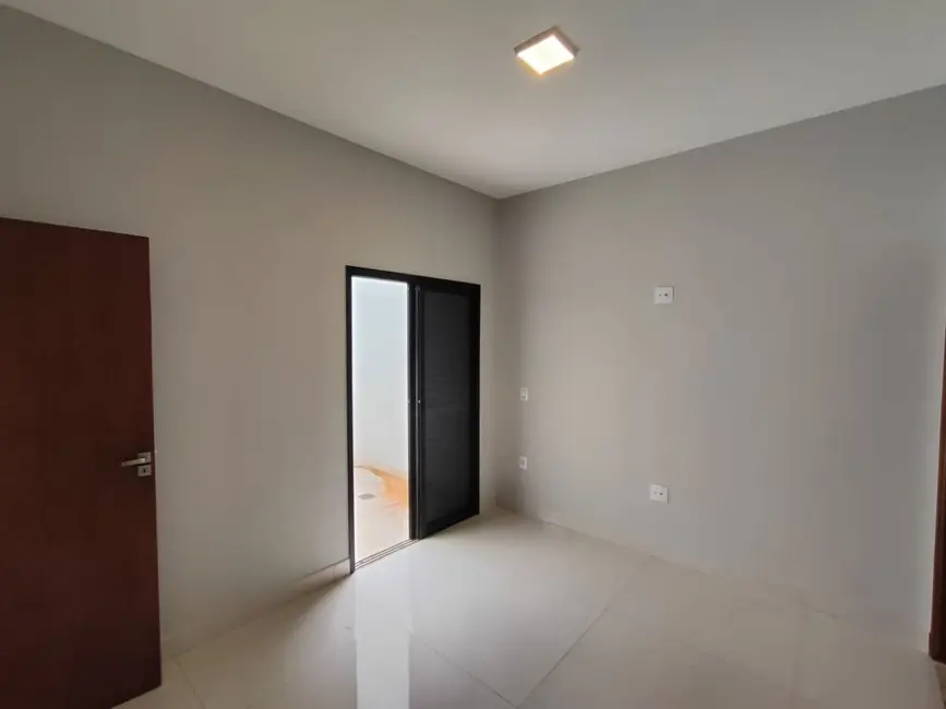 Foto 2 de Casa com 2 quartos para alugar em Socorro - SP