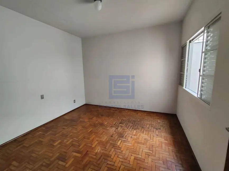 Casa com 2 quartos para alugar em Socorro - SP - imagem 5 Foto 5 de Casa com 2 quartos para alugar em Socorro - SP