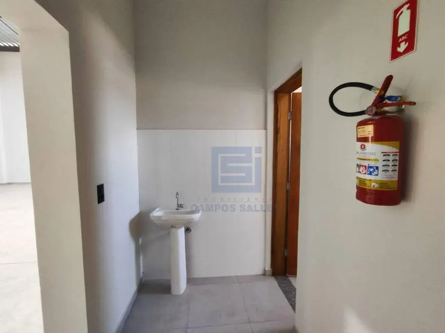 Sala Comercial para alugar, 260m2 em Socorro - SP - imagem 8 Foto 8 de Sala Comercial para alugar, 260m2 em Socorro - SP