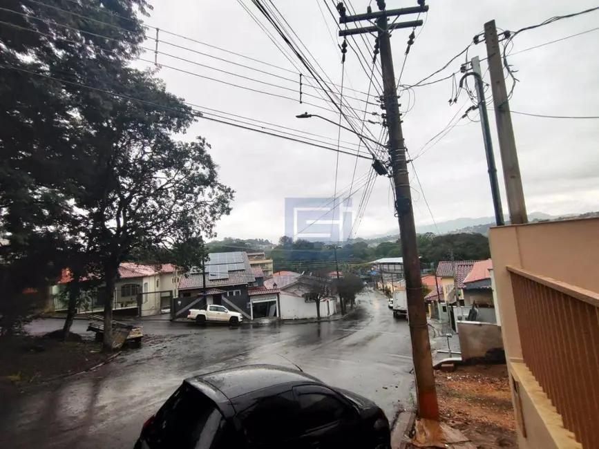 Casa com 2 quartos para alugar em Socorro - SP - imagem 3 Foto 3 de Casa com 2 quartos para alugar em Socorro - SP