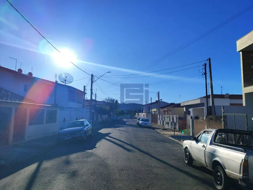 Casa com 3 quartos para alugar em Socorro - SP - imagem 2 Foto 2 de Casa com 3 quartos para alugar em Socorro - SP