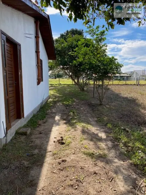 Foto 3 de Casa com 2 quartos à venda, 70m2 em Torres - RS