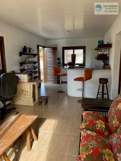 Foto 6 de Casa com 2 quartos à venda, 70m2 em Torres - RS