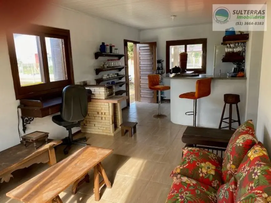 Foto 9 de Casa com 2 quartos à venda, 70m2 em Torres - RS