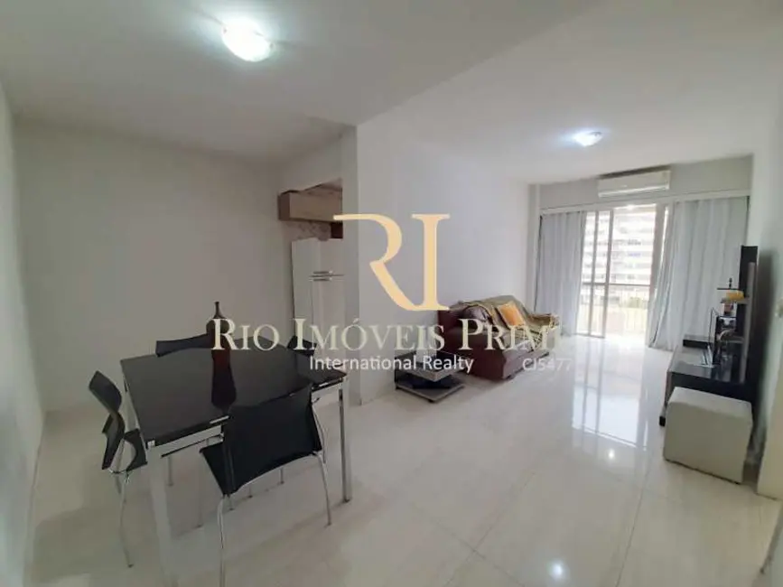 Loft / Flat com 1 quarto à venda, 51m2 em Rio De Janeiro - RJ - imagem 1 Foto 1 de Loft / Flat com 1 quarto à venda, 51m2 em Rio De Janeiro - RJ