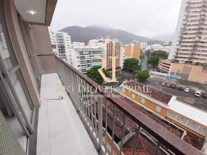 Loft / Flat com 1 quarto à venda, 51m2 em Rio De Janeiro - RJ - imagem 2 Foto 2 de Loft / Flat com 1 quarto à venda, 51m2 em Rio De Janeiro - RJ