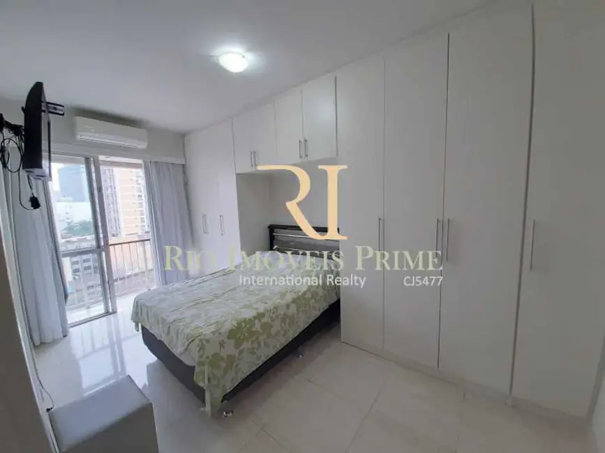 Loft / Flat com 1 quarto à venda, 51m2 em Rio De Janeiro - RJ - imagem 8 Foto 8 de Loft / Flat com 1 quarto à venda, 51m2 em Rio De Janeiro - RJ