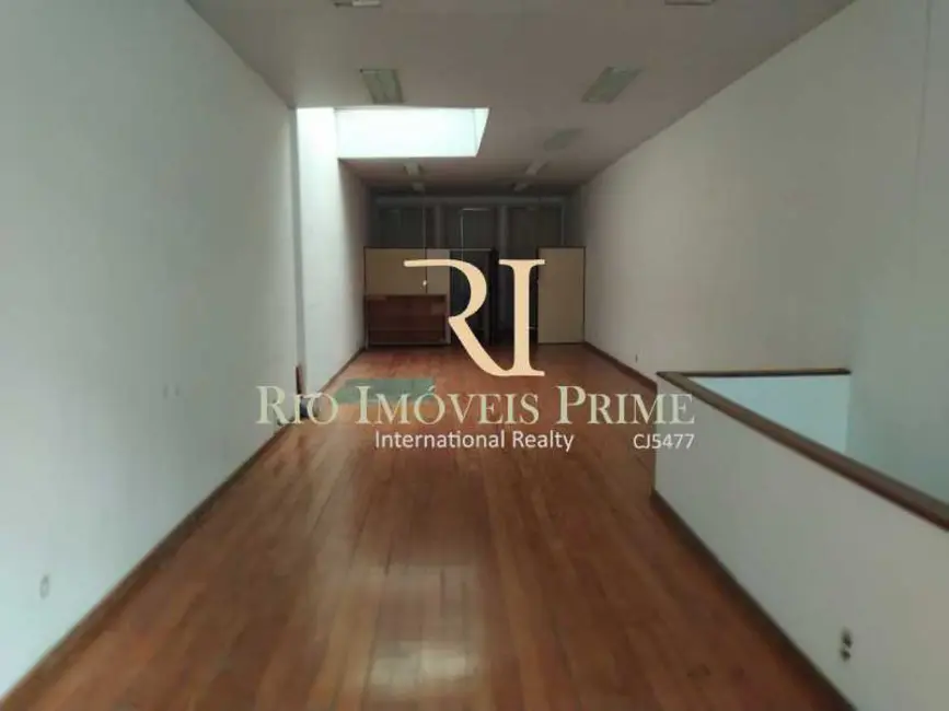 Loja à venda, 339m2 em Rio De Janeiro - RJ - imagem 9 Foto 9 de Loja à venda, 339m2 em Rio De Janeiro - RJ
