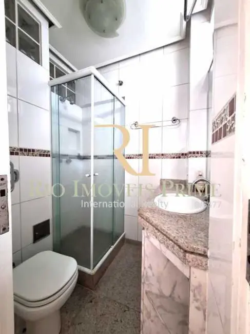 Apartamento com 3 quartos à venda, 137m2 em Rio De Janeiro - RJ - imagem 8 Foto 8 de Apartamento com 3 quartos à venda, 137m2 em Rio De Janeiro - RJ