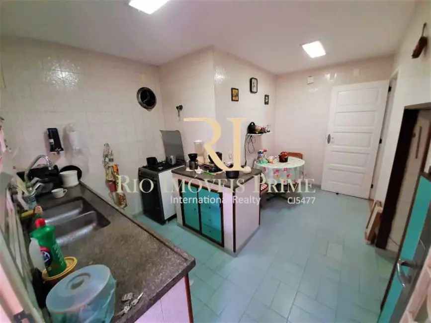 Casa de Condomínio com 4 quartos à venda, 201m2 em Rio De Janeiro - RJ - imagem 6 Foto 6 de Casa de Condomínio com 4 quartos à venda, 201m2 em Rio De Janeiro - RJ