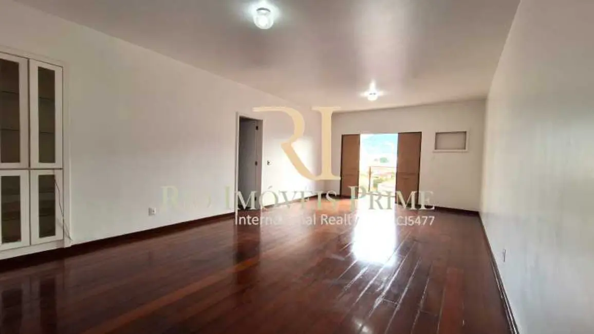 Apartamento com 3 quartos para alugar, 132m2 em Rio De Janeiro - RJ - imagem 3 Foto 3 de Apartamento com 3 quartos para alugar, 132m2 em Rio De Janeiro - RJ