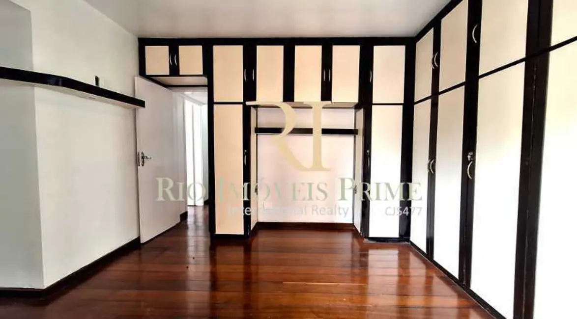 Apartamento com 3 quartos para alugar, 132m2 em Rio De Janeiro - RJ - imagem 6 Foto 6 de Apartamento com 3 quartos para alugar, 132m2 em Rio De Janeiro - RJ