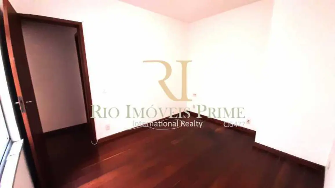 Foto 9 de Apartamento com 4 quartos à venda, 157m2 em Rio De Janeiro - RJ