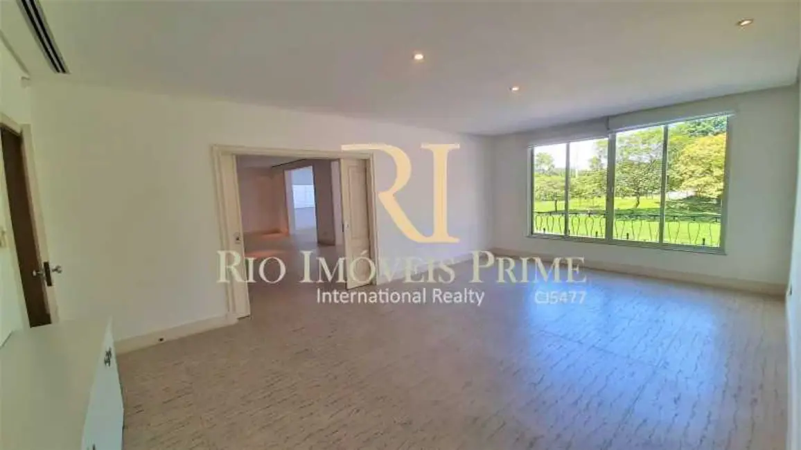 Foto 3 de Apartamento com 4 quartos à venda, 305m2 em Rio De Janeiro - RJ