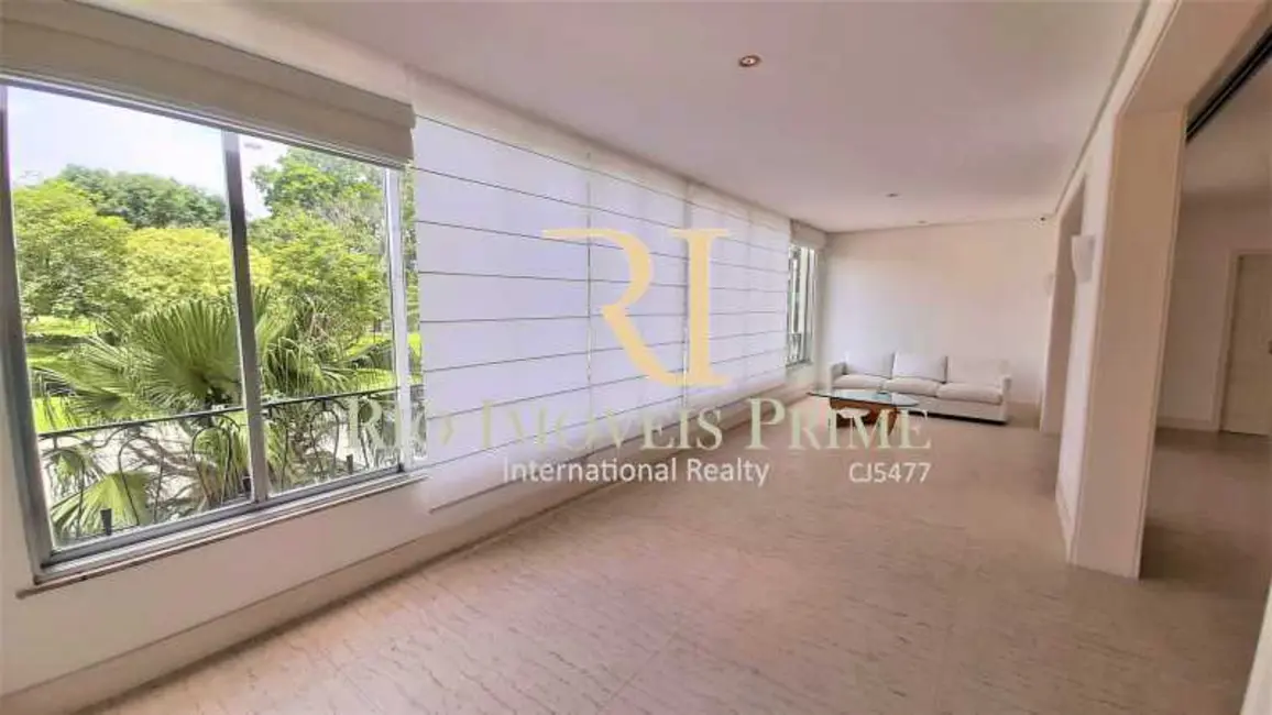 Foto 2 de Apartamento com 4 quartos à venda, 305m2 em Rio De Janeiro - RJ