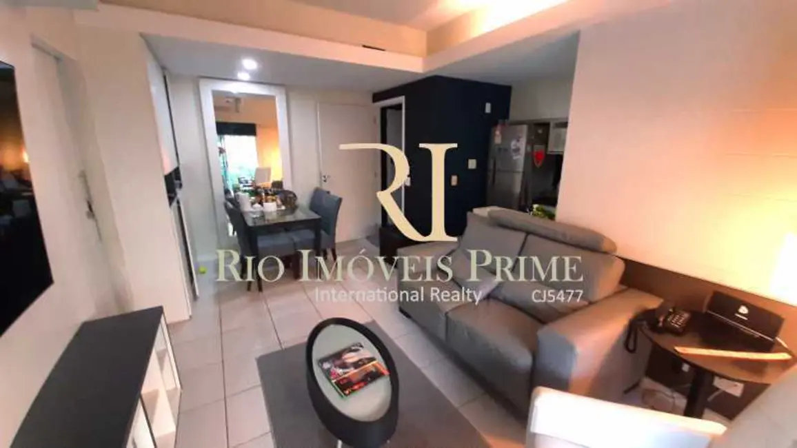 Loft / Flat com 2 quartos à venda, 85m2 em Rio De Janeiro - RJ - imagem 6 Foto 6 de Loft / Flat com 2 quartos à venda, 85m2 em Rio De Janeiro - RJ