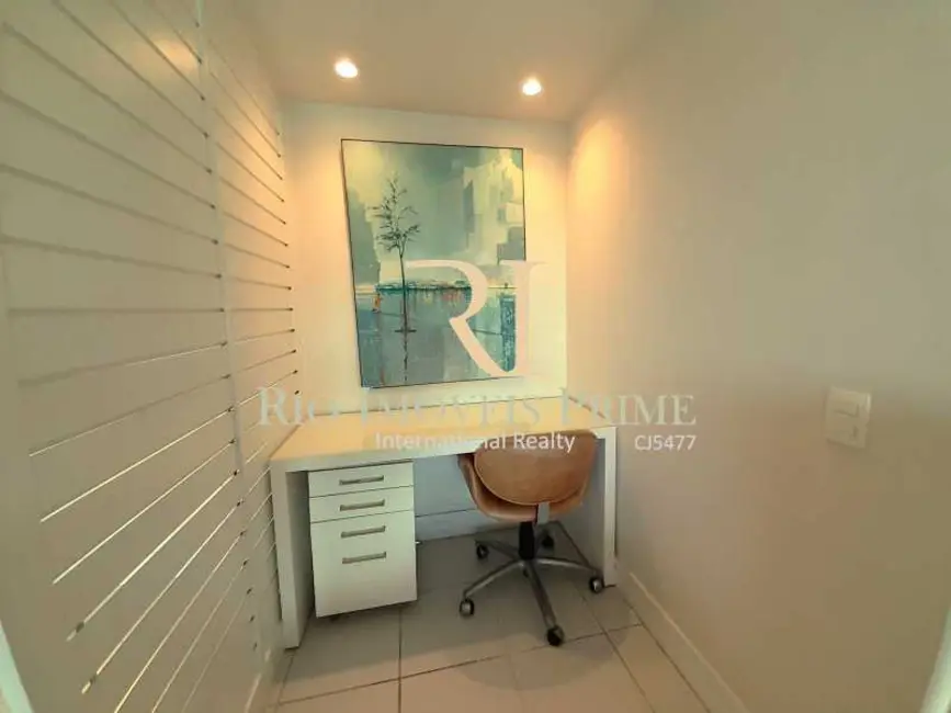 Loft / Flat com 2 quartos à venda, 72m2 em Rio De Janeiro - RJ - imagem 5 Foto 5 de Loft / Flat com 2 quartos à venda, 72m2 em Rio De Janeiro - RJ