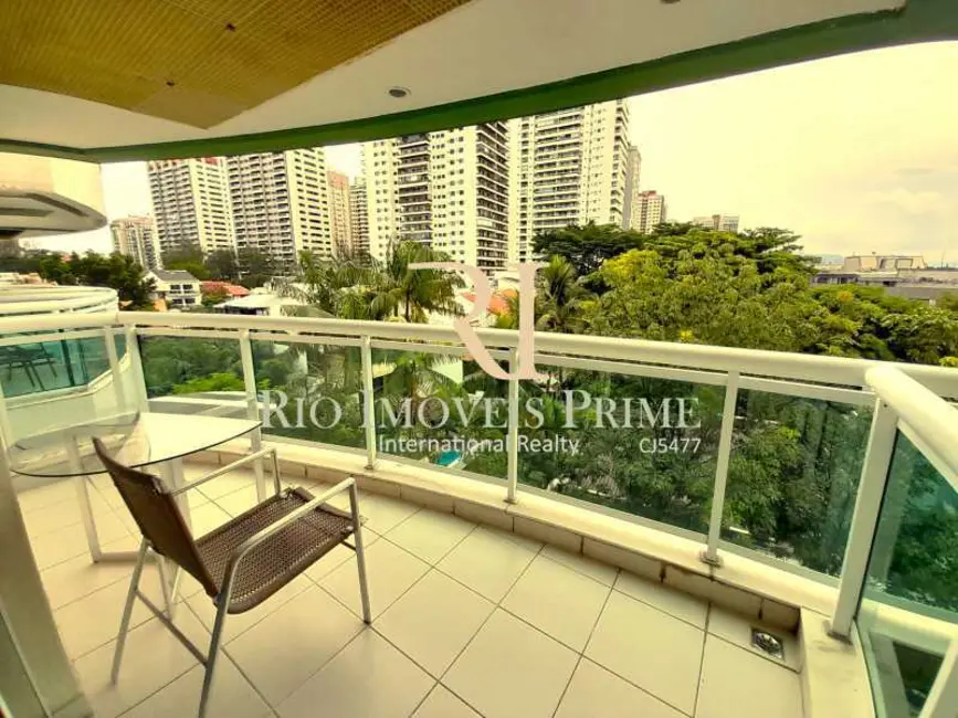 Loft / Flat com 2 quartos à venda, 72m2 em Rio De Janeiro - RJ - imagem 2 Foto 2 de Loft / Flat com 2 quartos à venda, 72m2 em Rio De Janeiro - RJ