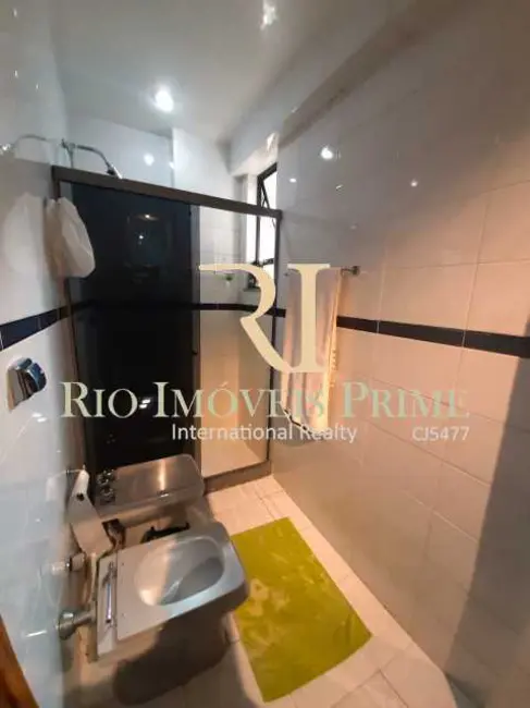 Foto 8 de Apartamento com 4 quartos à venda, 170m2 em Rio De Janeiro - RJ