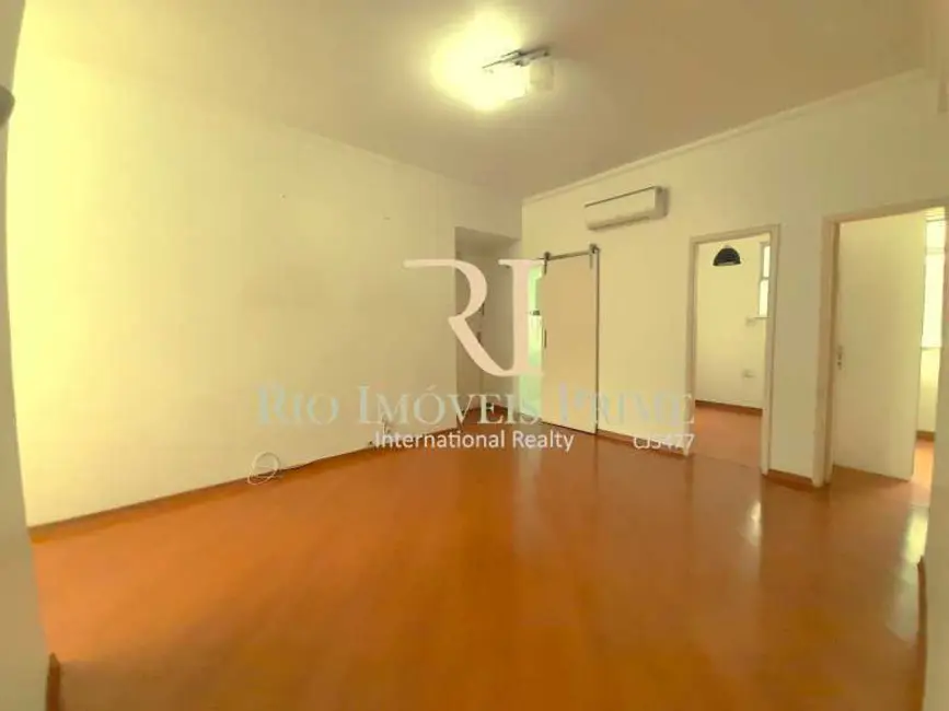 Foto 2 de Apartamento com 2 quartos à venda, 54m2 em Rio De Janeiro - RJ