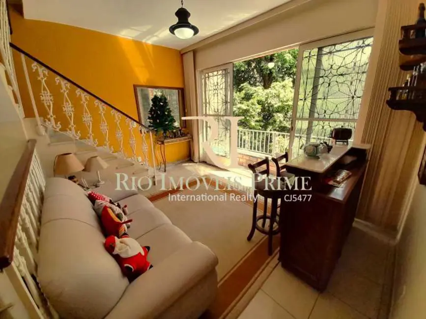 Foto 2 de Casa com 3 quartos à venda, 204m2 em Rio De Janeiro - RJ