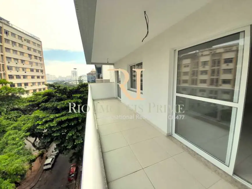 Foto 2 de Apartamento com 3 quartos à venda, 97m2 em Rio De Janeiro - RJ