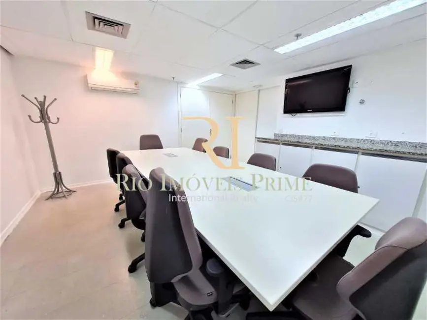 Sala Comercial à venda e para alugar, 287m2 em Rio De Janeiro - RJ - imagem 2 Foto 2 de Sala Comercial à venda e para alugar, 287m2 em Rio De Janeiro - RJ