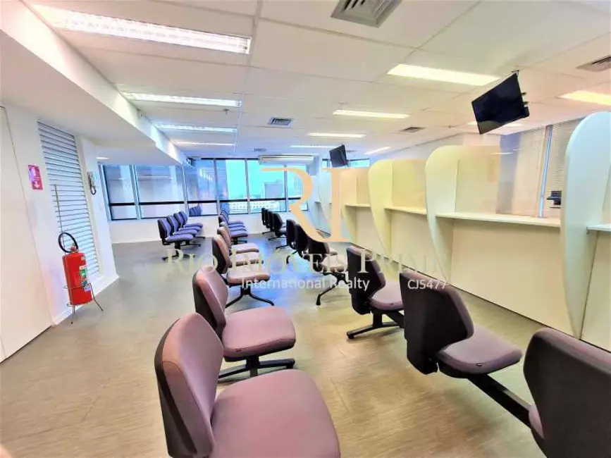 Sala Comercial à venda e para alugar, 287m2 em Rio De Janeiro - RJ - imagem 6 Foto 6 de Sala Comercial à venda e para alugar, 287m2 em Rio De Janeiro - RJ