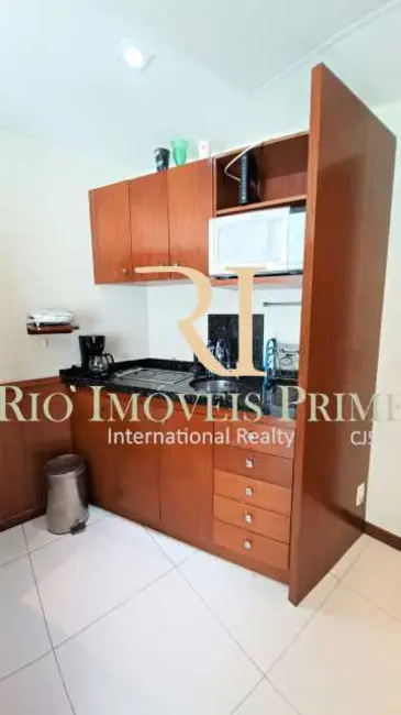 Loft / Flat com 1 quarto à venda, 51m2 em Rio De Janeiro - RJ - imagem 3 Foto 3 de Loft / Flat com 1 quarto à venda, 51m2 em Rio De Janeiro - RJ
