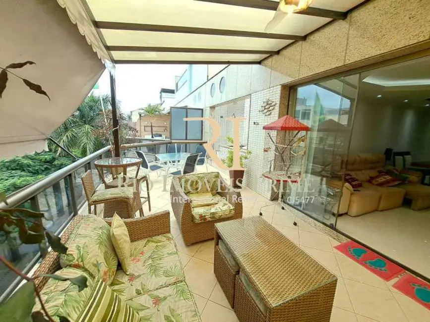 Foto 3 de Cobertura com 3 quartos à venda, 188m2 em Rio De Janeiro - RJ