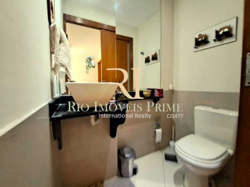 Foto 7 de Cobertura com 3 quartos à venda, 188m2 em Rio De Janeiro - RJ