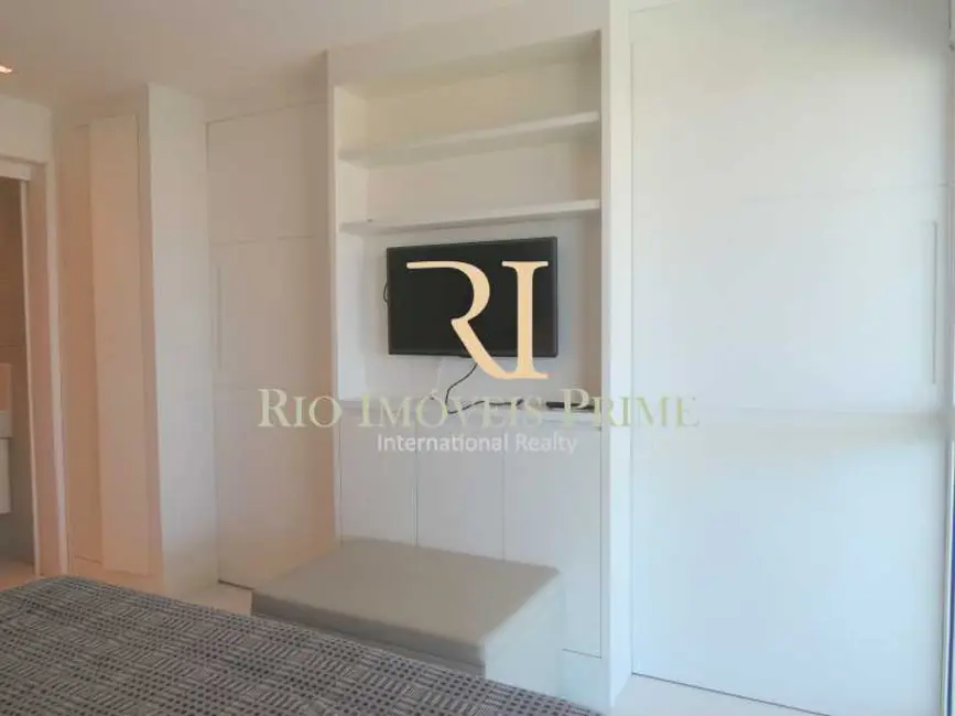 Loft / Flat com 1 quarto à venda, 52m2 em Rio De Janeiro - RJ - imagem 8 Foto 8 de Loft / Flat com 1 quarto à venda, 52m2 em Rio De Janeiro - RJ