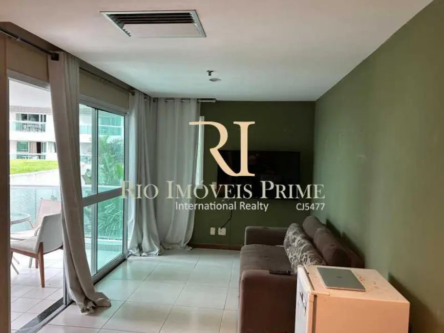 Loft / Flat com 1 quarto à venda, 51m2 em Rio De Janeiro - RJ - imagem 4 Foto 4 de Loft / Flat com 1 quarto à venda, 51m2 em Rio De Janeiro - RJ