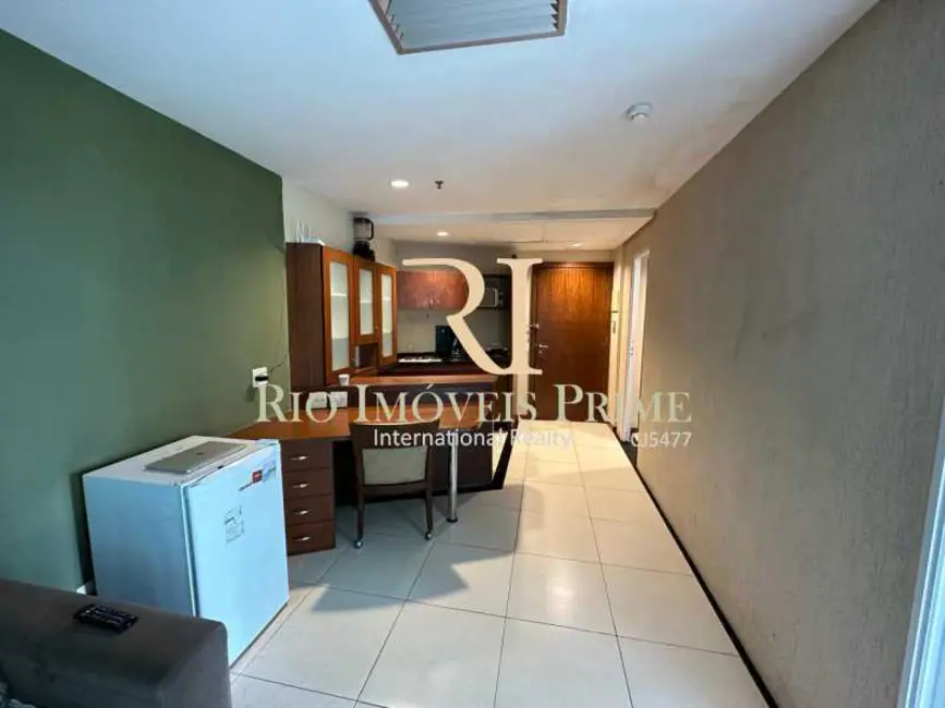 Loft / Flat com 1 quarto à venda, 51m2 em Rio De Janeiro - RJ - imagem 6 Foto 6 de Loft / Flat com 1 quarto à venda, 51m2 em Rio De Janeiro - RJ