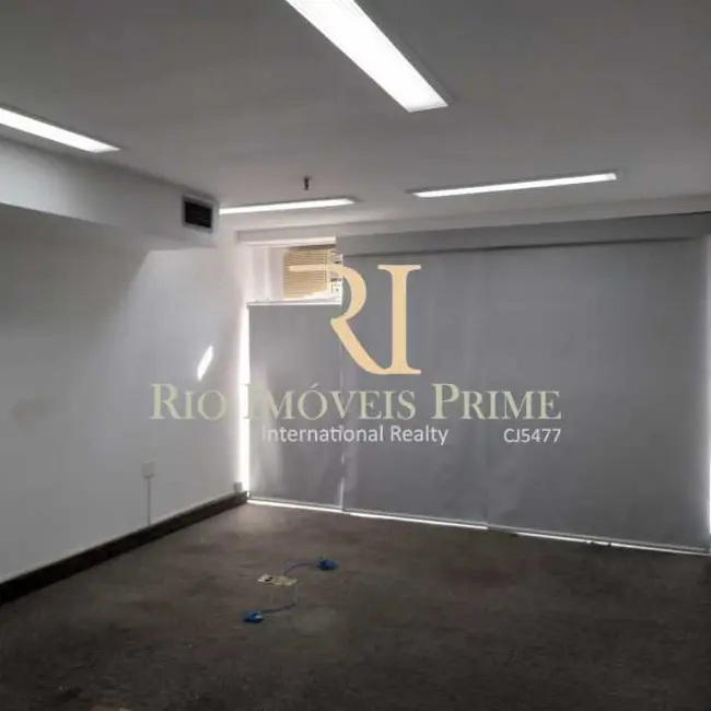 Foto 6 de Sala Comercial à venda, 200m2 em Rio De Janeiro - RJ