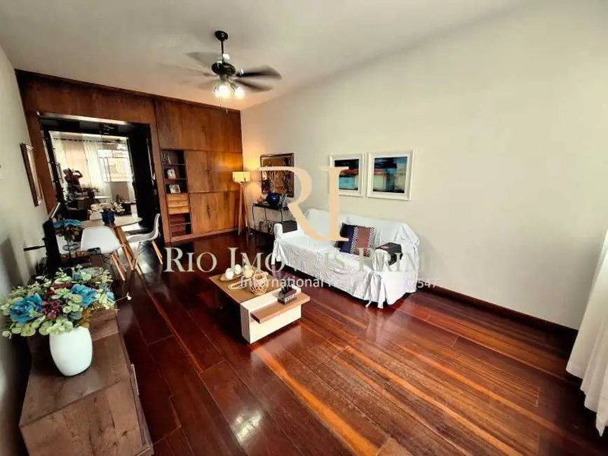 Foto 3 de Apartamento com 3 quartos à venda, 127m2 em Rio De Janeiro - RJ