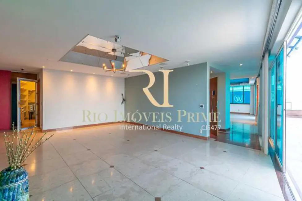 Foto 4 de Cobertura com 4 quartos à venda, 425m2 em Rio De Janeiro - RJ