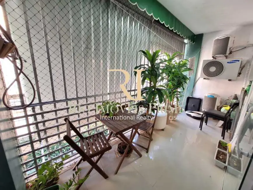 Foto 4 de Apartamento com 2 quartos à venda, 64m2 em Rio De Janeiro - RJ