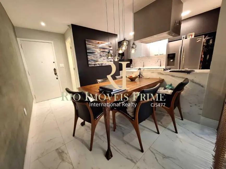 Foto 3 de Apartamento com 2 quartos à venda, 118m2 em Rio De Janeiro - RJ