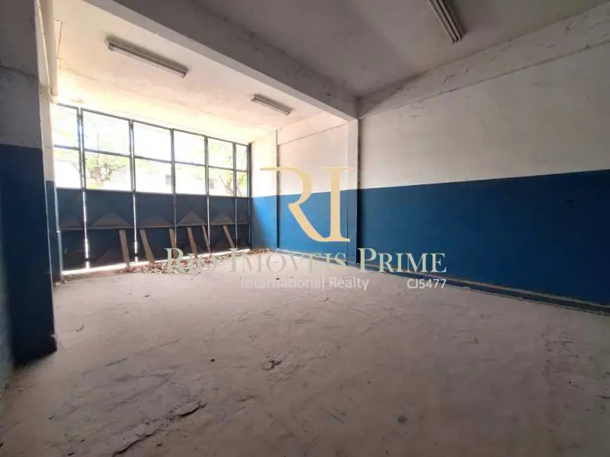Armazém / Galpão para alugar, 2300m2 em Rio De Janeiro - RJ - imagem 7 Foto 7 de Armazém / Galpão para alugar, 2300m2 em Rio De Janeiro - RJ