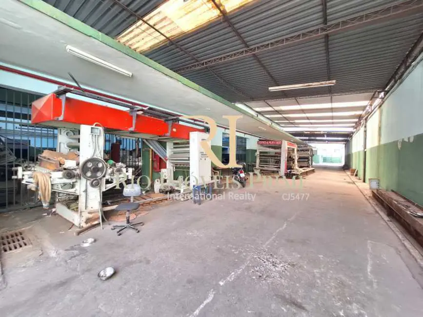 Armazém / Galpão para alugar, 3700m2 em Rio De Janeiro - RJ - imagem 7 Foto 7 de Armazém / Galpão para alugar, 3700m2 em Rio De Janeiro - RJ