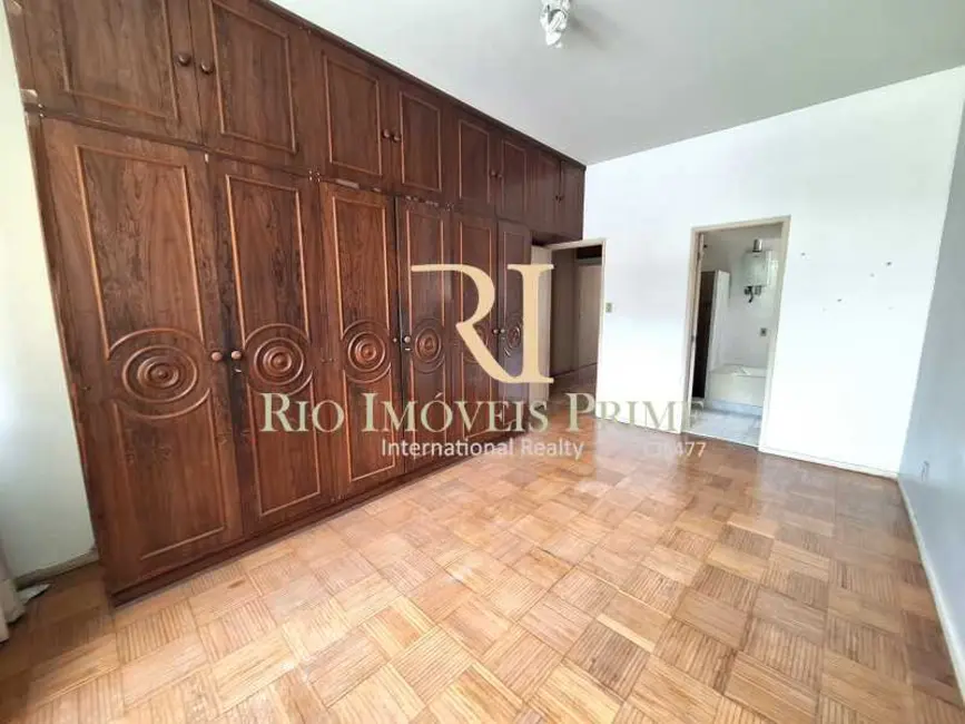 Apartamento com 4 quartos à venda, 160m2 em Rio De Janeiro - RJ - imagem 5 Foto 5 de Apartamento com 4 quartos à venda, 160m2 em Rio De Janeiro - RJ
