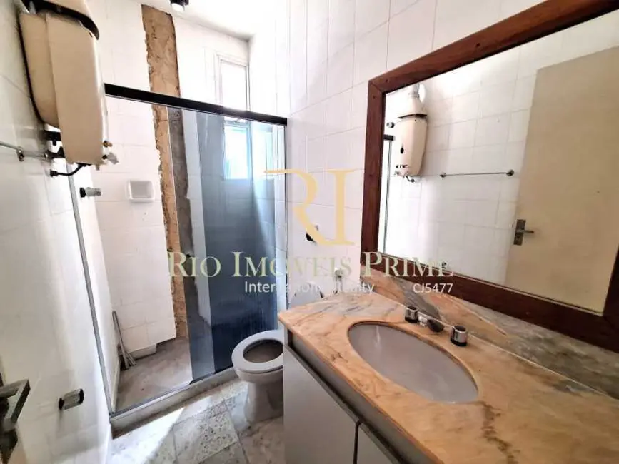 Apartamento com 4 quartos à venda, 160m2 em Rio De Janeiro - RJ - imagem 9 Foto 9 de Apartamento com 4 quartos à venda, 160m2 em Rio De Janeiro - RJ
