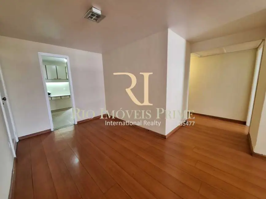 Foto 3 de Apartamento com 3 quartos à venda, 93m2 em Rio De Janeiro - RJ