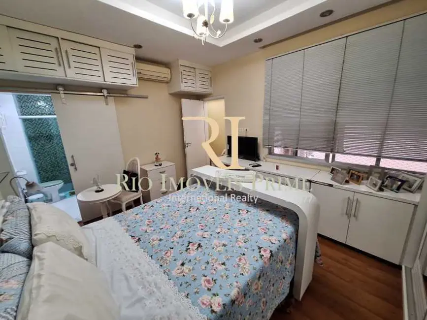 Foto 7 de Apartamento com 3 quartos à venda, 155m2 em Rio De Janeiro - RJ